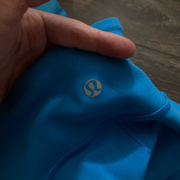 Lululemon Blue Leggings Size 6. - Picture 2 of 2